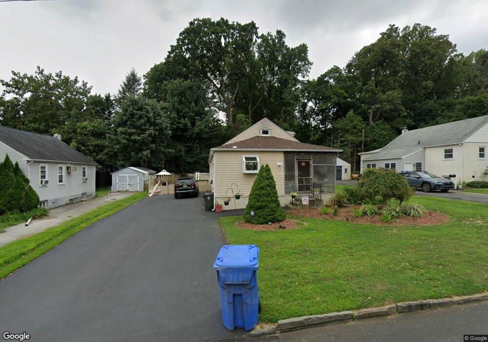 502 Maple Rd, Wallingford, PA 19086 - photo 1