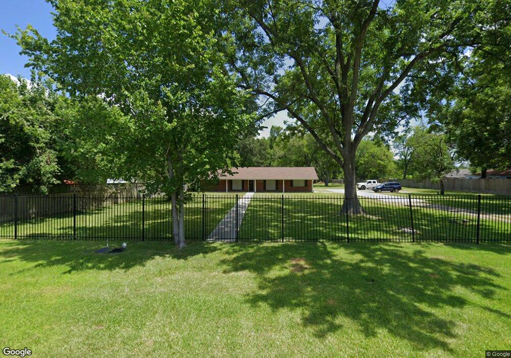 2422 De Soto St, Houston, TX 77091 - photo 1
