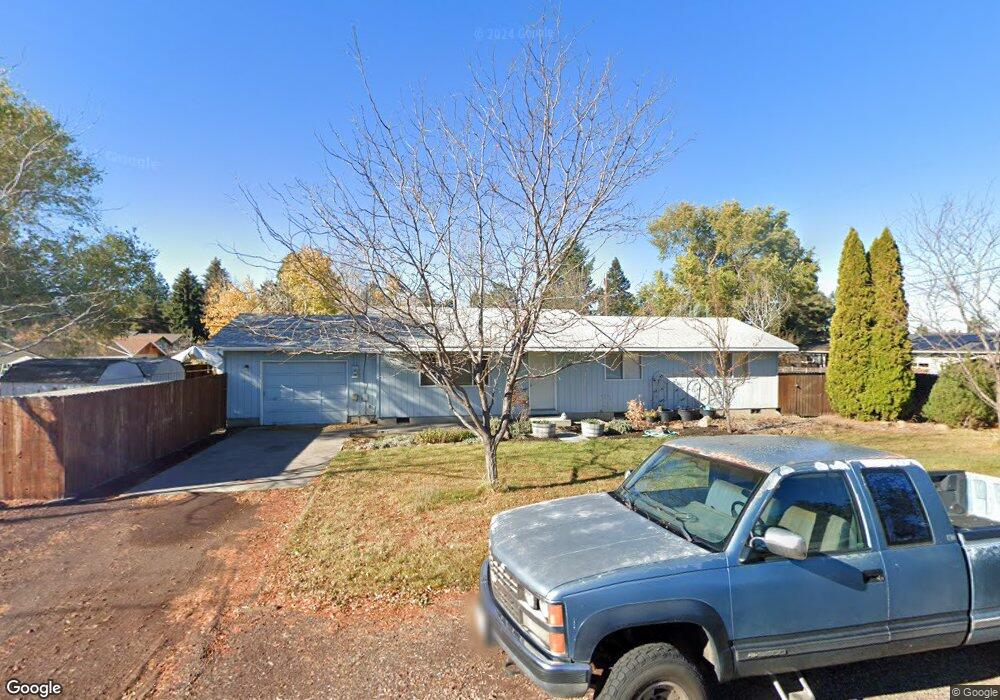 1549 SW 24th St, Redmond, OR 97756 - photo 1