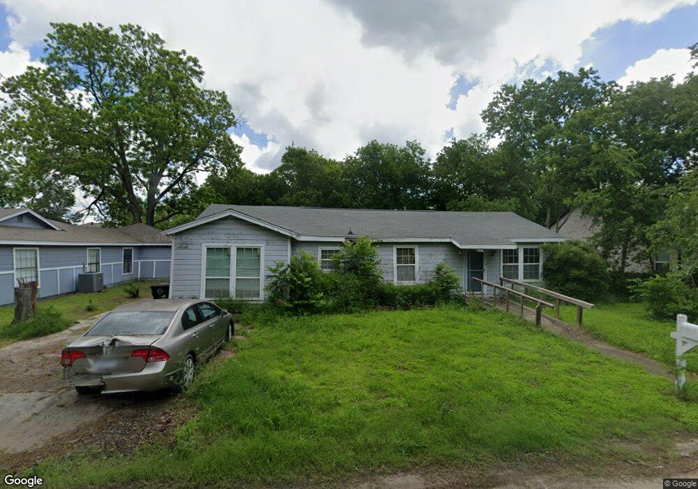 1304 N Wood St, Cleburne, TX 76033 - photo 1