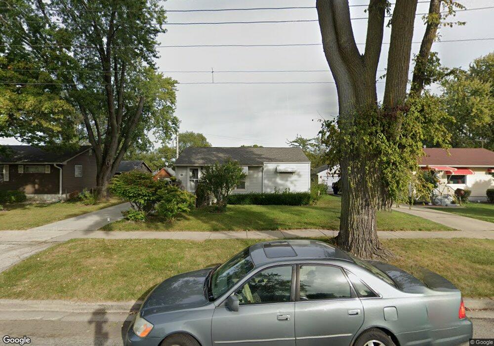 1927 N Mcaree Rd, Waukegan, IL 60087 - photo 1
