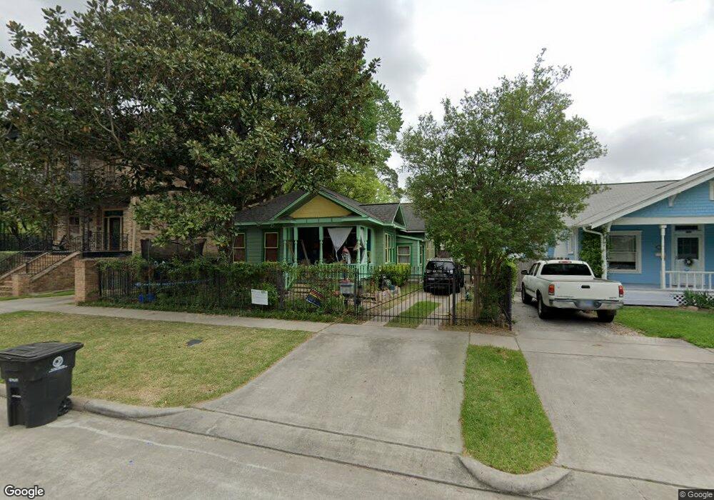 636 Cortlandt St, Houston, TX 77007 - photo 1