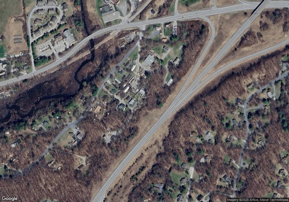 83 Beckley St, Manchester Center, VT 05255 - photo 1