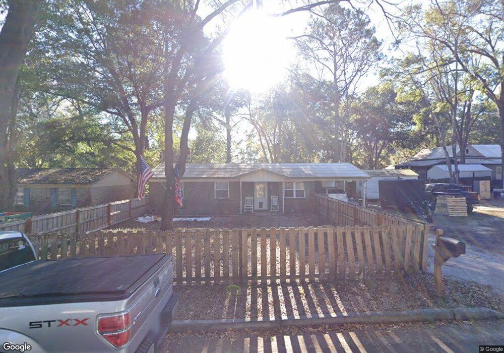 303 W 3rd St, Springfield, GA 31329 - photo 1