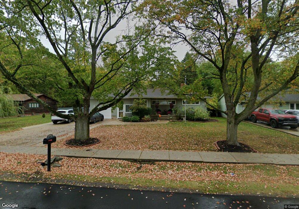 735 Sheffield Rd, Sheffield Lake, OH 44054 - photo 1