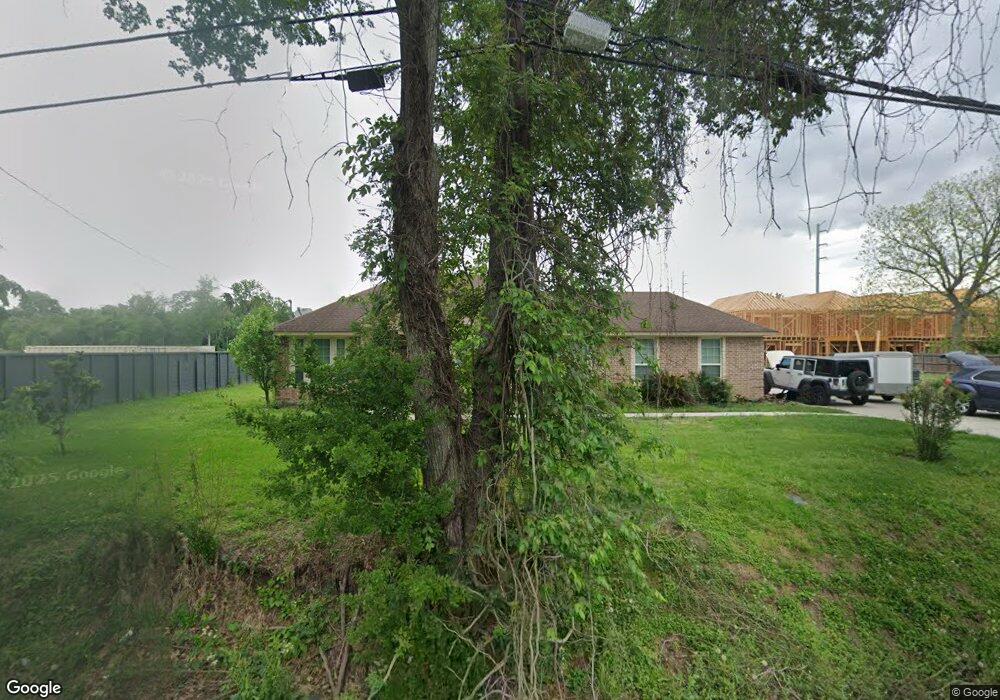 1110 Mansfield St, Houston, TX 77091 - photo 1