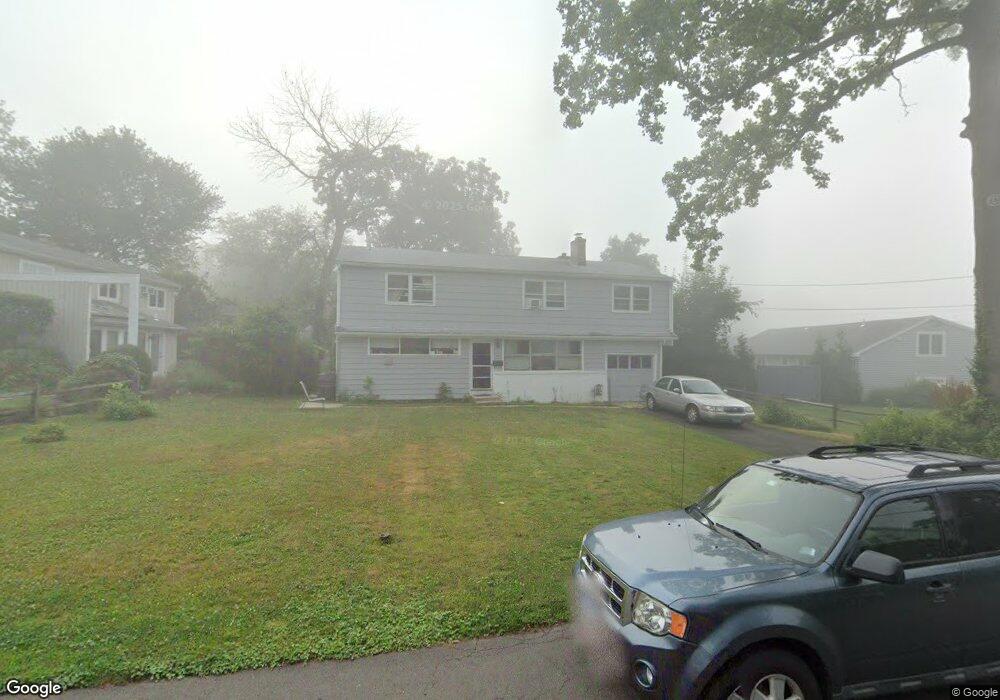 44 Beach View Dr, Stamford, CT 06902 - photo 1