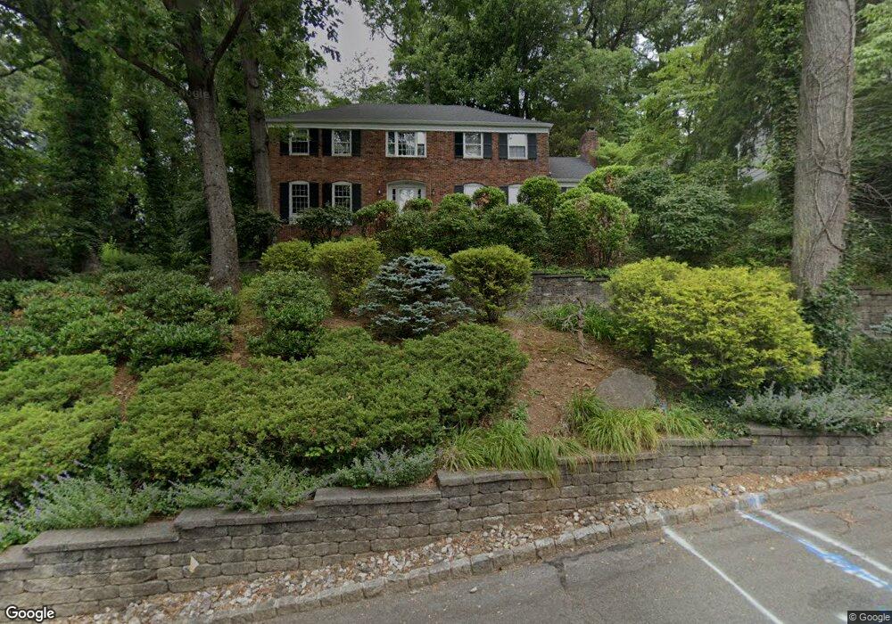 57 Gloucester Rd, Summit, NJ 07901 - photo 1