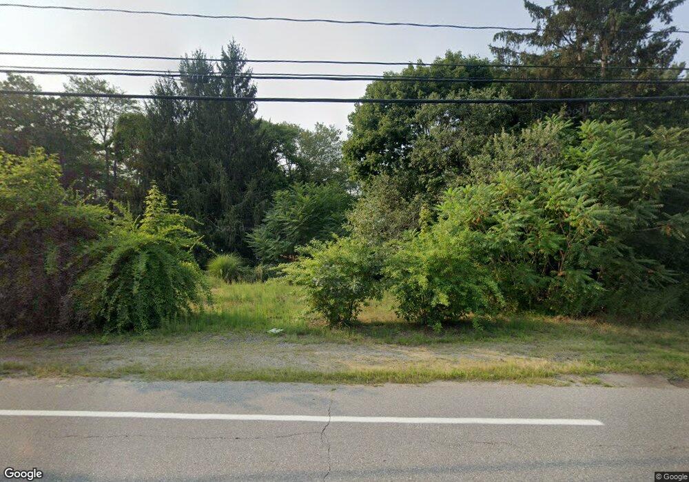 187 Boston Post Rd unit B, Old Lyme, CT 06371 - photo 1