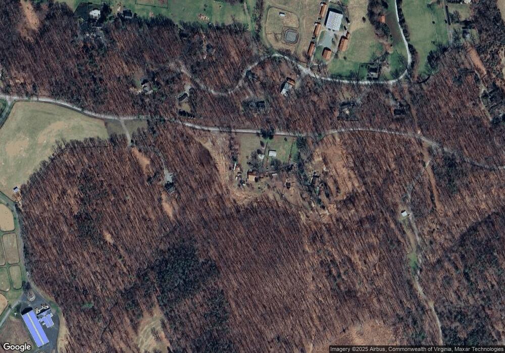 7337-B Dick Woods Rd, Afton, VA 22920 - photo 1