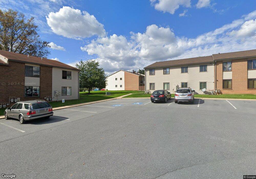 114 Lancaster Estate unit 114, Mount Joy, PA 17552 - photo 1