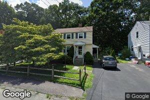 24 Lillian St, Woburn, MA 01801
