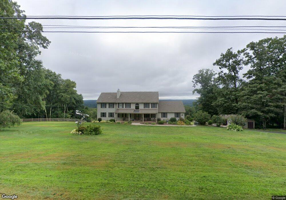 25 Upper Downs Dr, Danielson, CT 06239 - photo 1