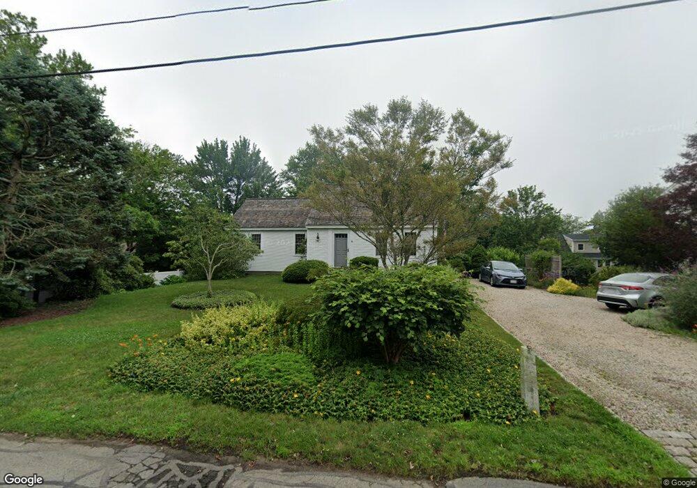 42 Pleasant St, South Dartmouth, MA 02748 - photo 1