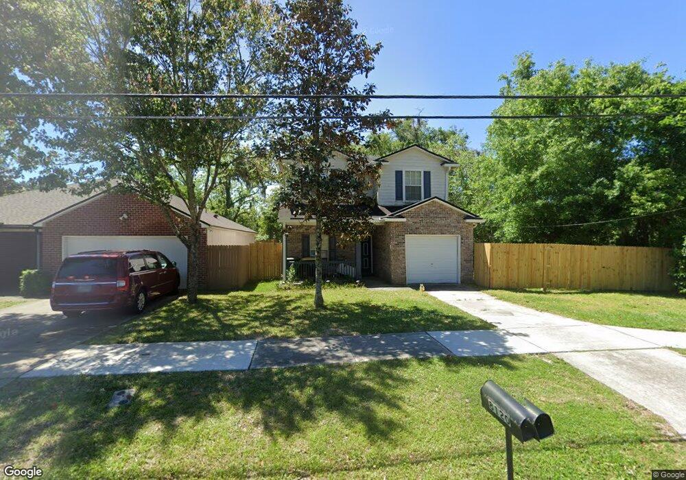 8120 Hillsdale Rd, Jacksonville, FL - photo 1