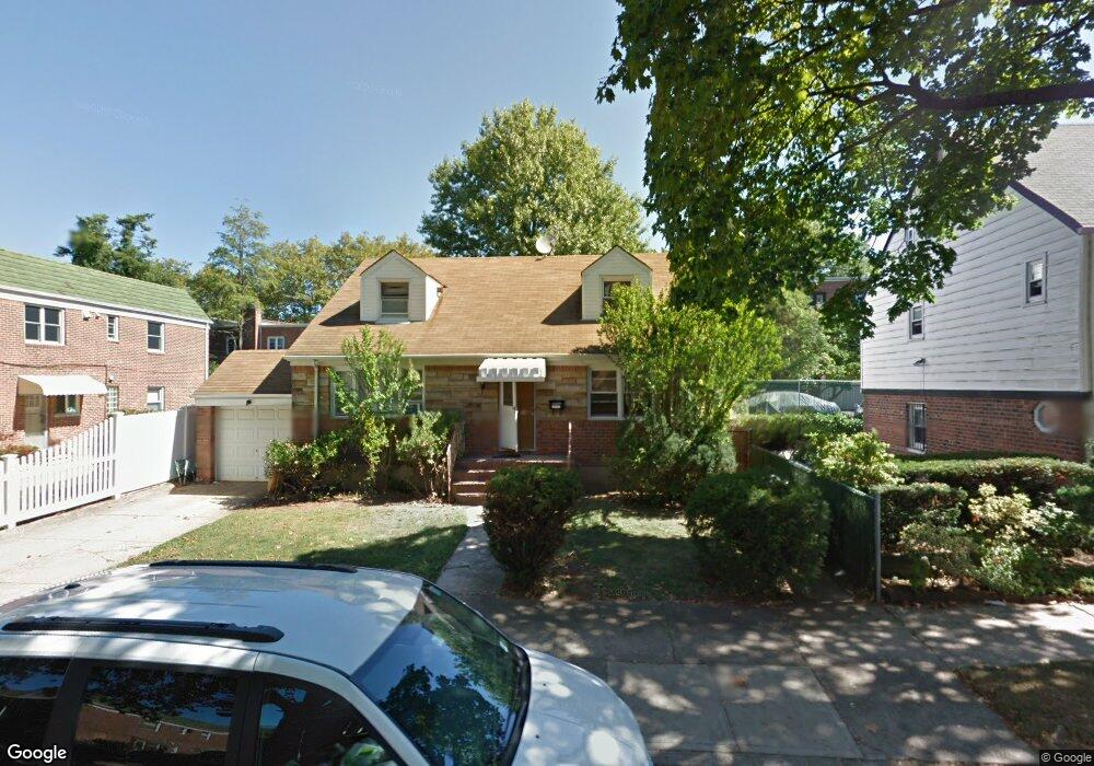 75-65 198th St, Fresh Meadows, NY 11366 - photo 1