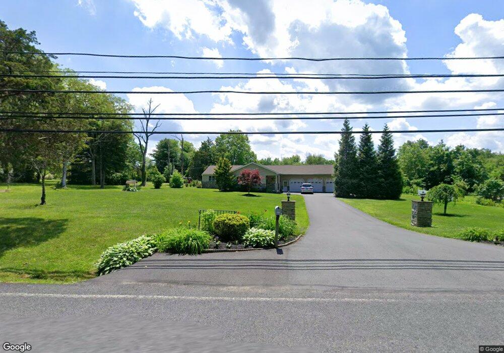 4041 E Campbell Rd unit 5, Pennsburg, PA 18073 - photo 1