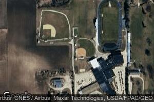 802 W 6th St, Sumner, IA 50674