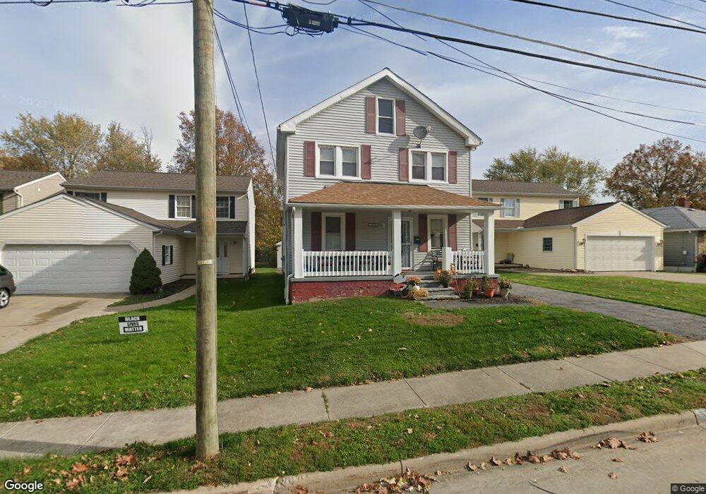 1733 Robindale St unit Down, Wickliffe, OH 44092 - photo 1