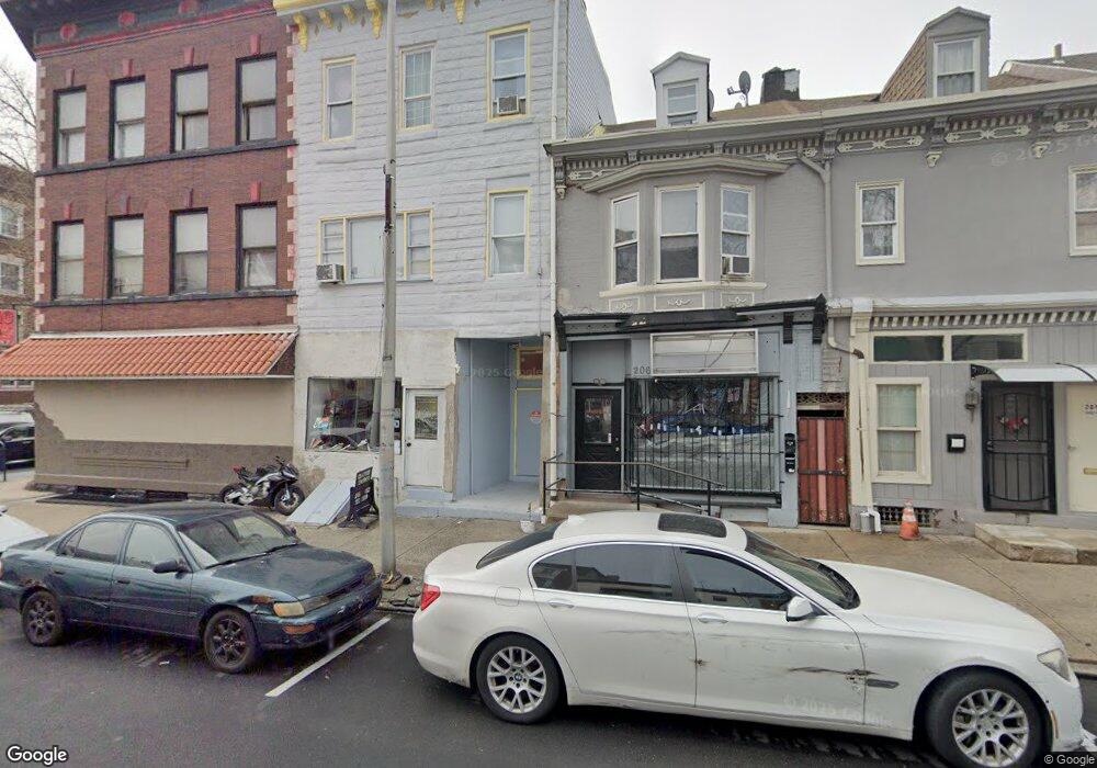 206 N 9th St, Reading, PA 19601 - photo 1