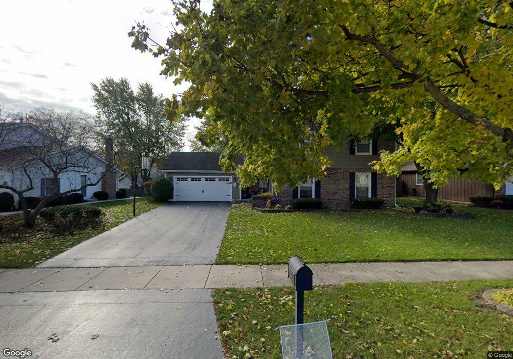 112 Split Oak Rd, Naperville, IL 60565 - photo 1