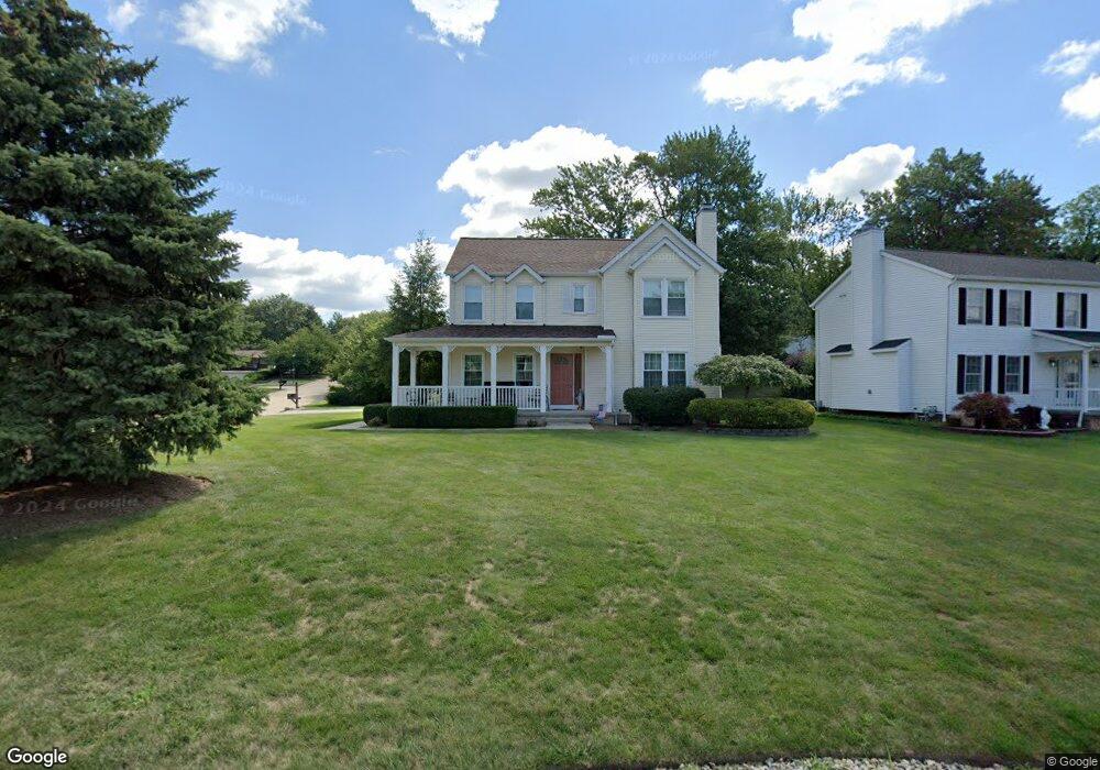 2121 Kimberly Ct, Wickliffe, OH 44092 - photo 1