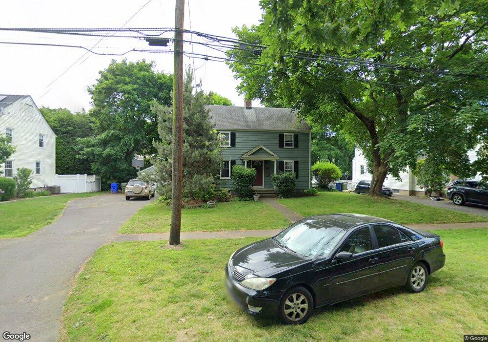 655 Wilson St, Fairfield, CT 06825 - photo 1