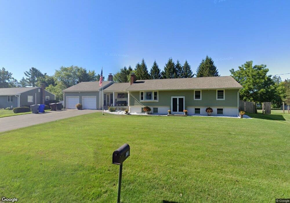 320 Abbe Rd, Enfield, CT 06082 - photo 1