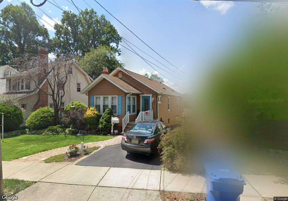 464 Stuyvesant Ave, Rutherford, NJ 07070 - photo 1