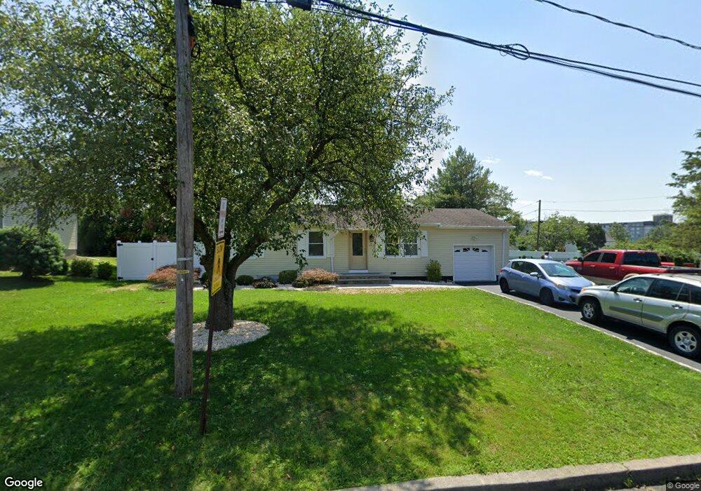 952 6th Ave, Bridgewater, NJ 08807 - photo 1