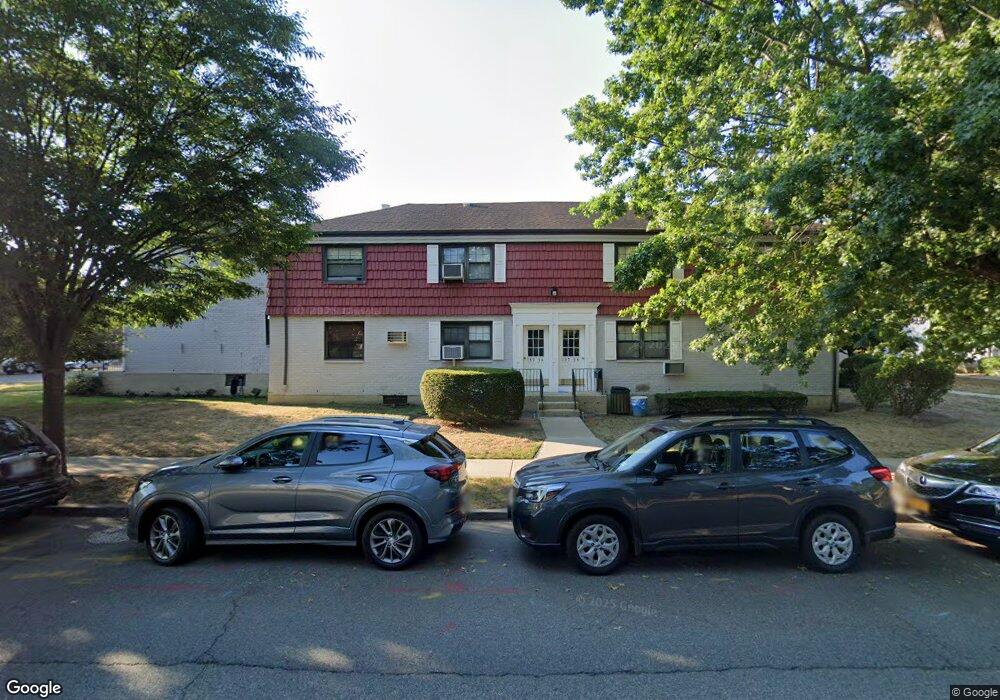 13756 68th Dr, Flushing, NY 11367 - photo 1