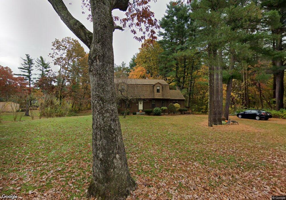 281 Maple St, Franklin, MA 02038 - photo 1