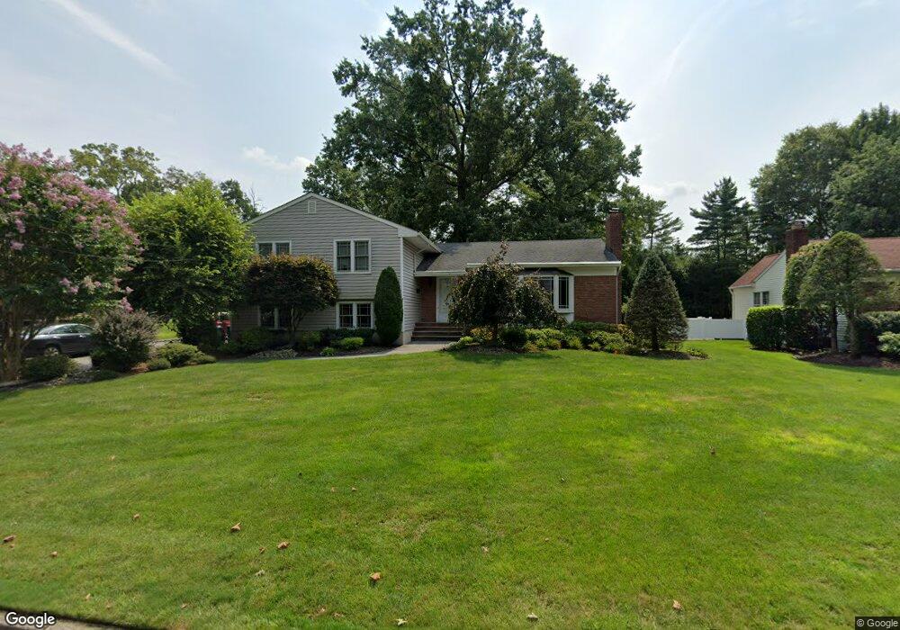 24 Clive Hills Rd, Edison, NJ 08820 - photo 1