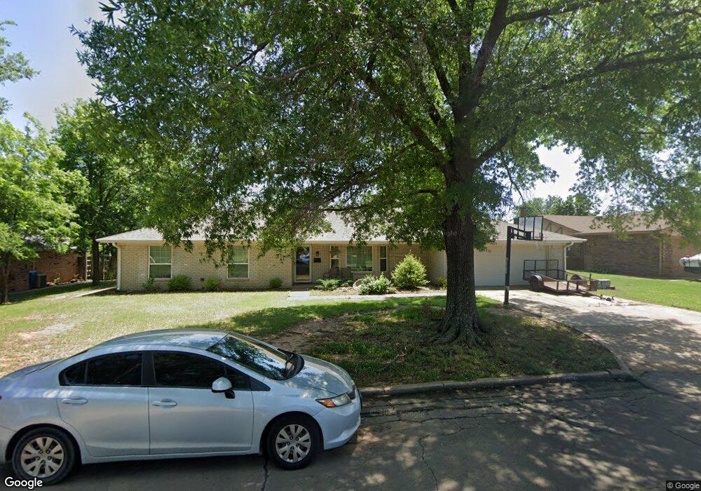 1021 E 12th St, Cushing, OK 74023 - photo 1