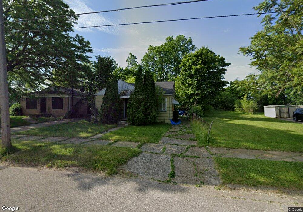 226 E Sherman Ave, Flint, MI 48505 - photo 1