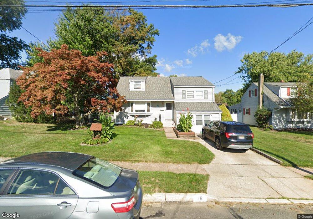 18 Tekening Way, Trenton, NJ 08690 - photo 1