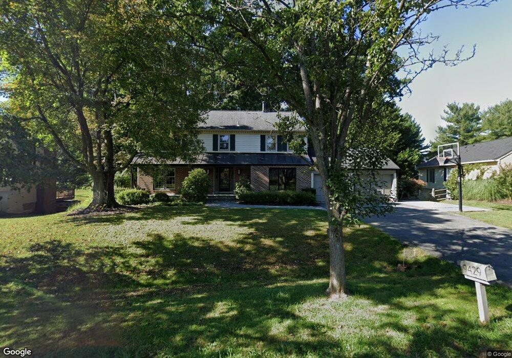 9429 Copenhaver Dr, Potomac, MD 20854 - photo 1