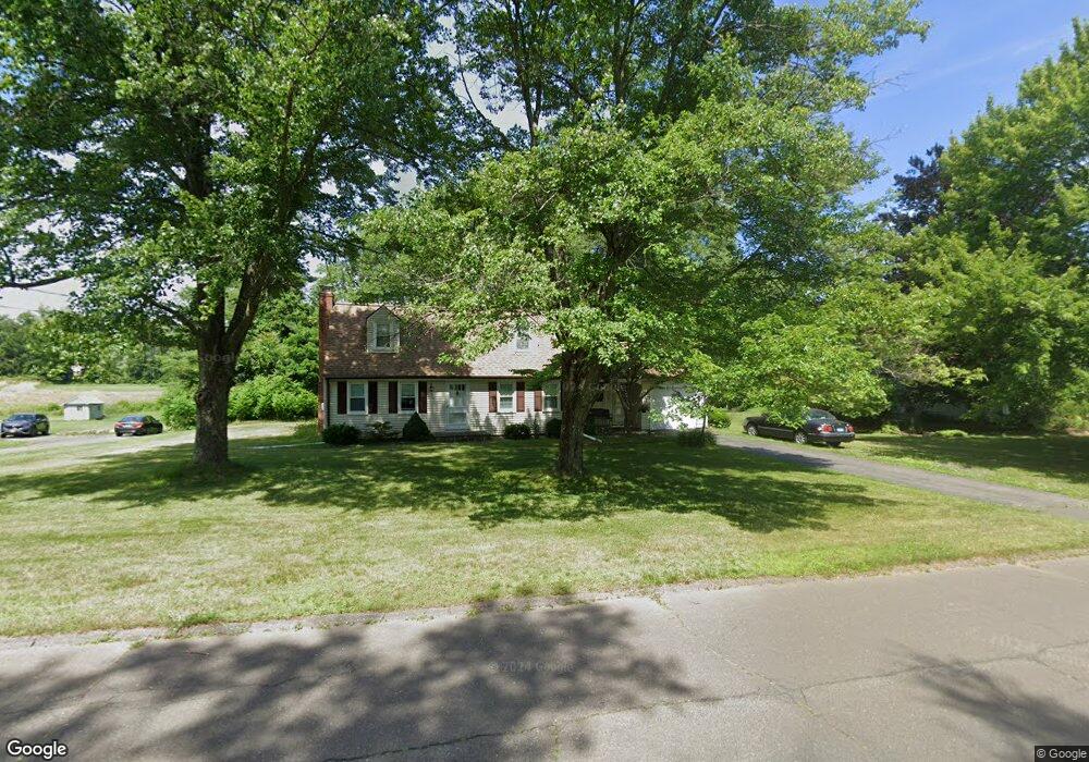 10 Valley View Dr, Bloomfield, CT 06002 - photo 1