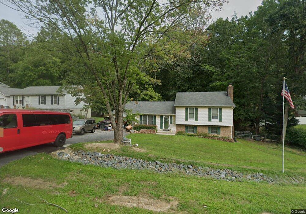 12070 Susan Ln, Lusby, MD 20657 - photo 1