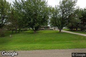 4155 Alta Vista Dr, Center Point, IA 52213