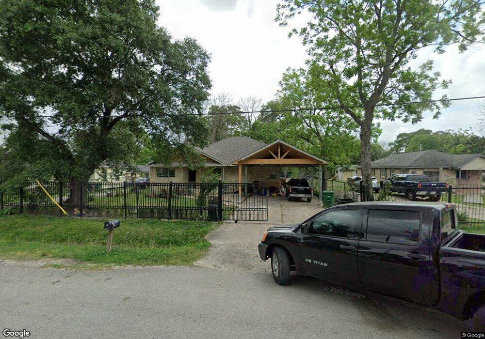 7213 Semmes St, Houston, TX 77093 - photo 1