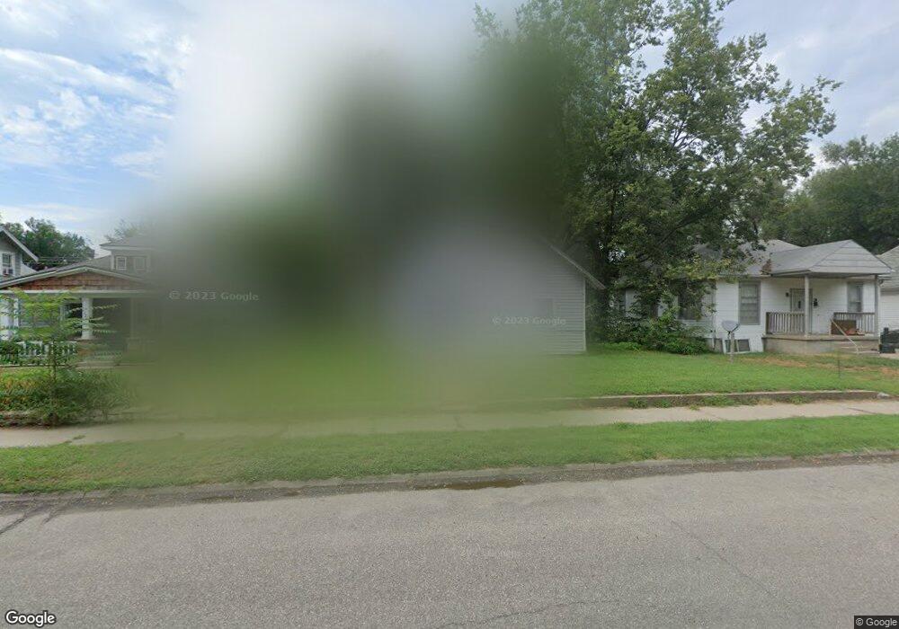 1120 Yuma St, Manhattan, KS 66502 - photo 1