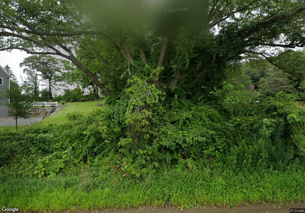 45 W Wrentham Rd, Cumberland, RI 02864 - photo 1