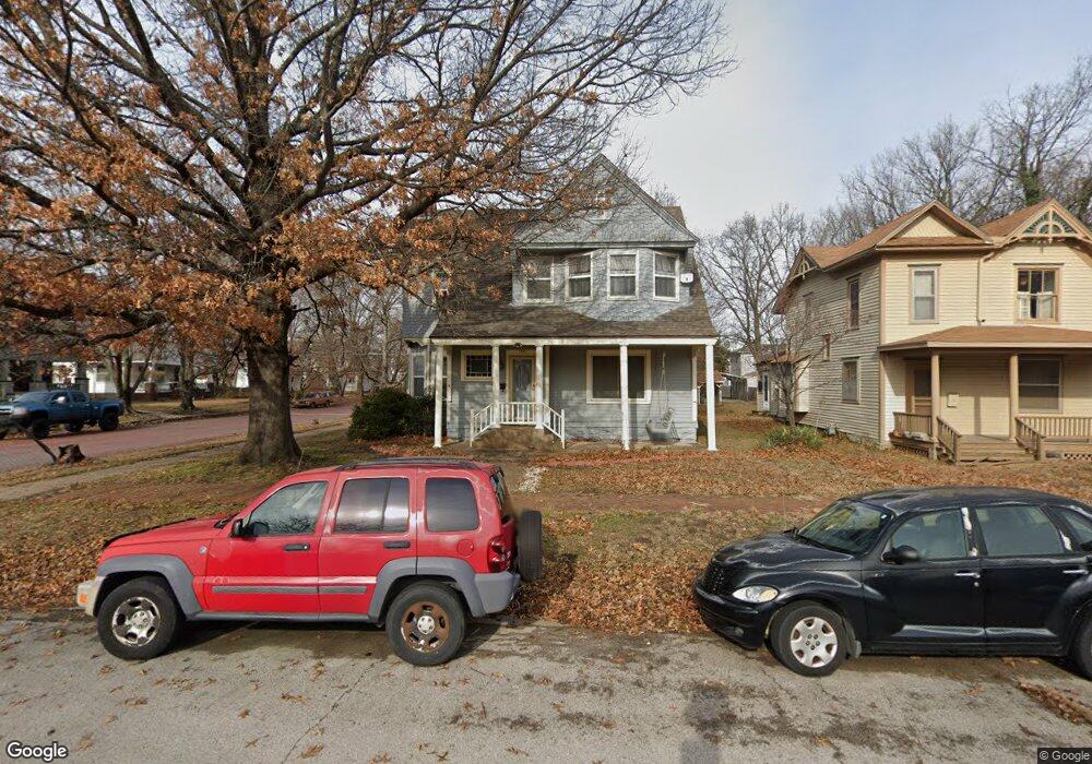 1731 Morgan Ave, Parsons, KS 67357 - photo 1