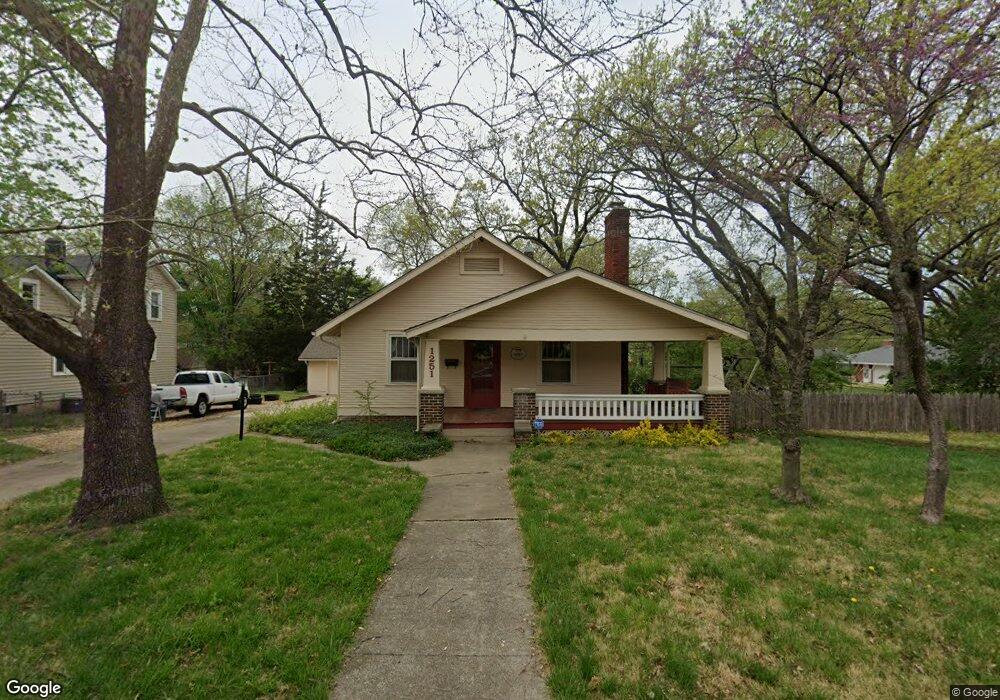 1251 SW Randolph Ave, Topeka, KS 66604 - photo 1