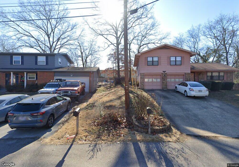 4711 Delashmitt Rd, Hixson, TN 37343 - photo 1