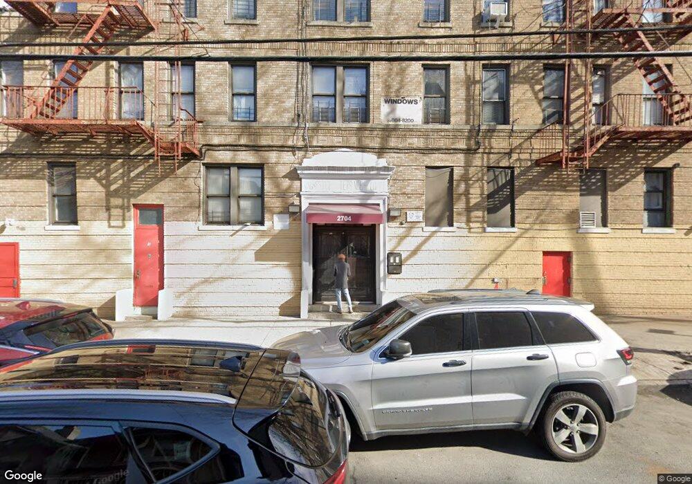 2704 Kingsbridge Terrace, Bronx, NY 10463 - photo 1