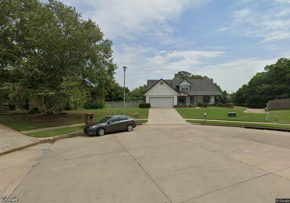 1709 E Seattle Ct, Broken Arrow, OK 74012 - photo 1