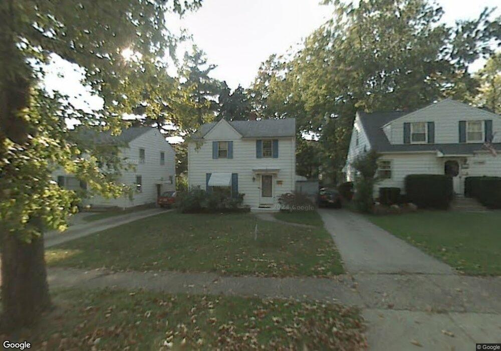 5188 Camden Rd, Maple Heights, OH 44137 - photo 1