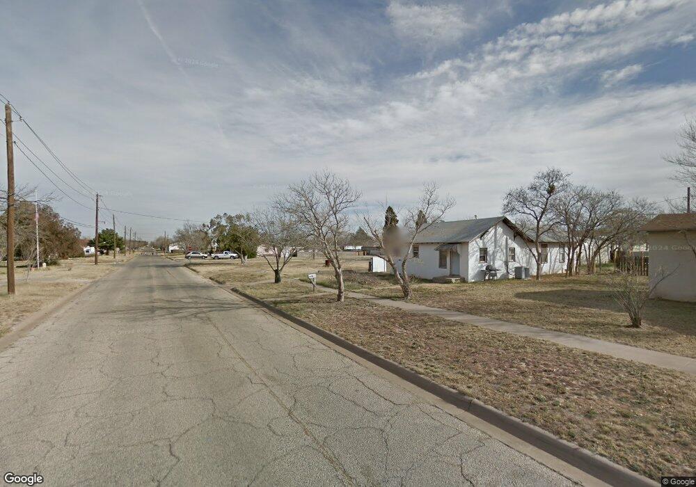 610 E 16th St, Big Spring, TX 79720 - photo 1